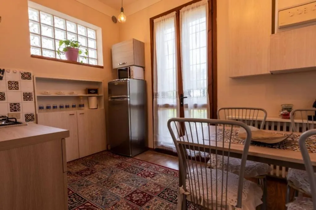 Sogno D'Oriente Apartment Padenghe sul Garda
